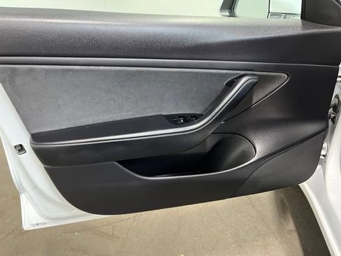 Used 2019 Tesla Model 3 RWD image 20