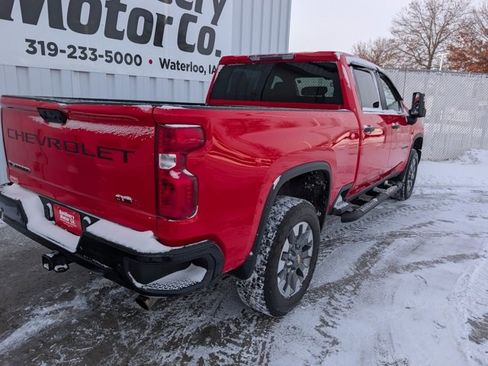 Used 2024 Chevrolet Silverado 2500 Custom w/ Custom Value Package image 24