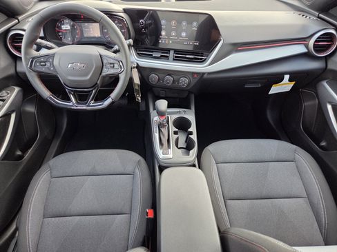 New 2026 Chevrolet Trax RS w/ Sunroof Package FWD image 7