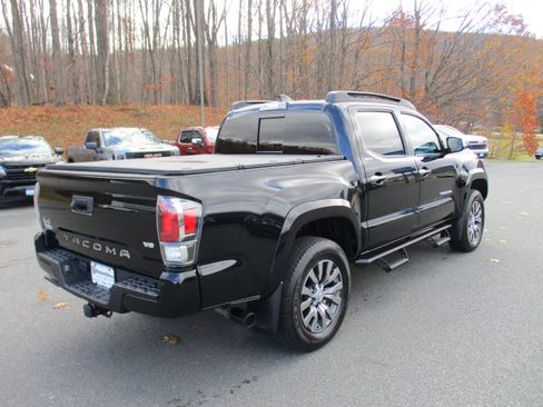 Used 2020 Toyota Tacoma Limited image 5