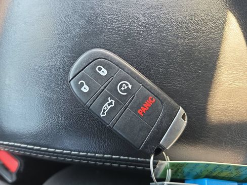 Used 2019 Dodge Charger GT RWD image 17