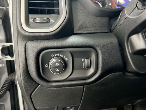 New 2026 RAM 3500 Big Horn AWD/4WD image 14