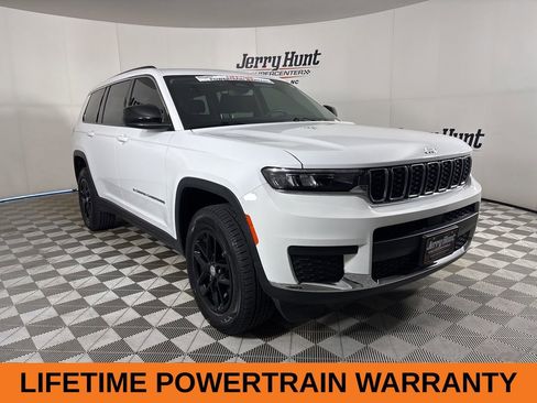Used 2023 Jeep Grand Cherokee L Laredo w/ Luxury Tech Group I image 4