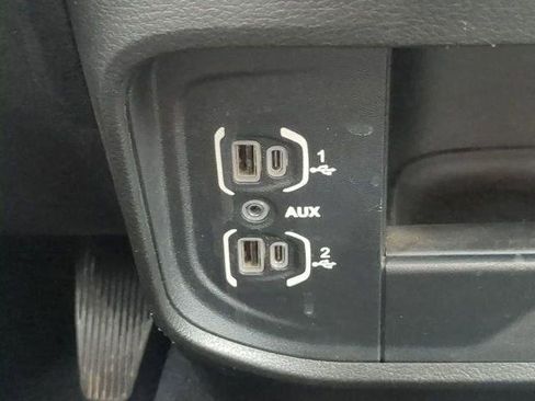 Certified 2024 RAM 3500 Big Horn AWD/4WD image 24