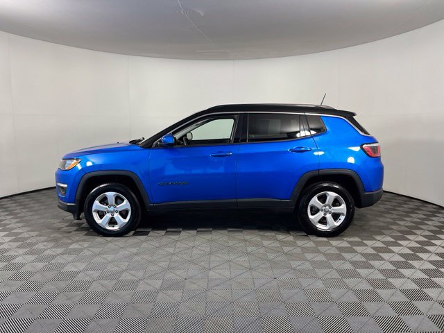 Used 2018 Jeep Compass Latitude w/ Popular Equipment Group AWD/4WD image 4