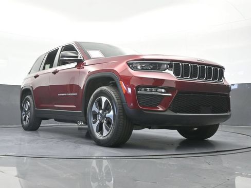 Used 2024 Jeep Grand Cherokee Limited 4xe AWD/4WD image 66