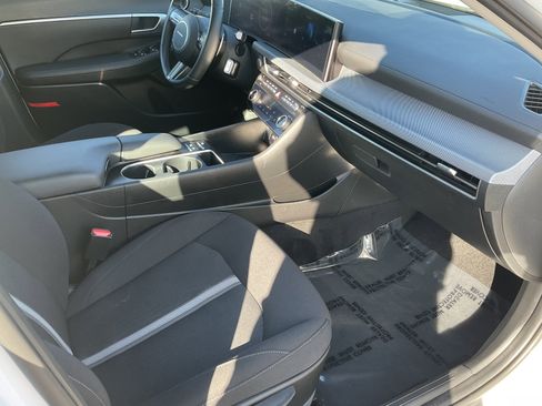 Used 2024 Hyundai Sonata SEL w/ Convenience Package image 28