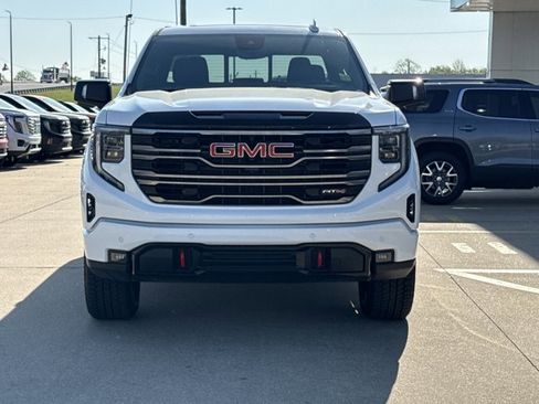 New 2026 GMC Sierra 1500 AT4 w/ AT4 Premium Package AWD/4WD image 14