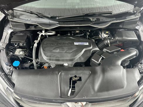 Used 2019 Honda Odyssey EX image 30