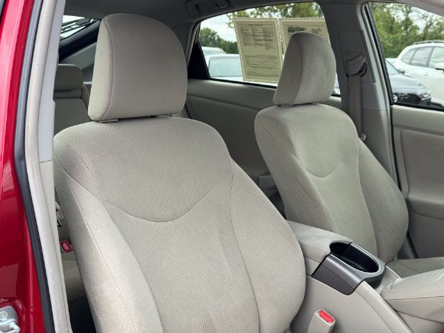 Used 2015 Toyota Prius Three FWD image 11