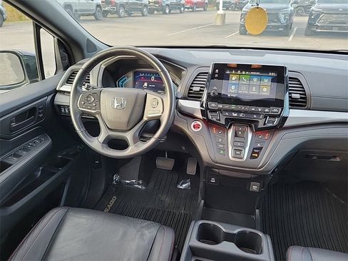 Used 2023 Honda Odyssey Sport image 9