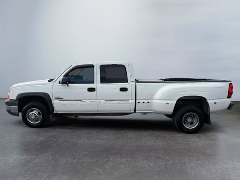 Used 2006 Chevrolet Silverado 3500 LS image 2