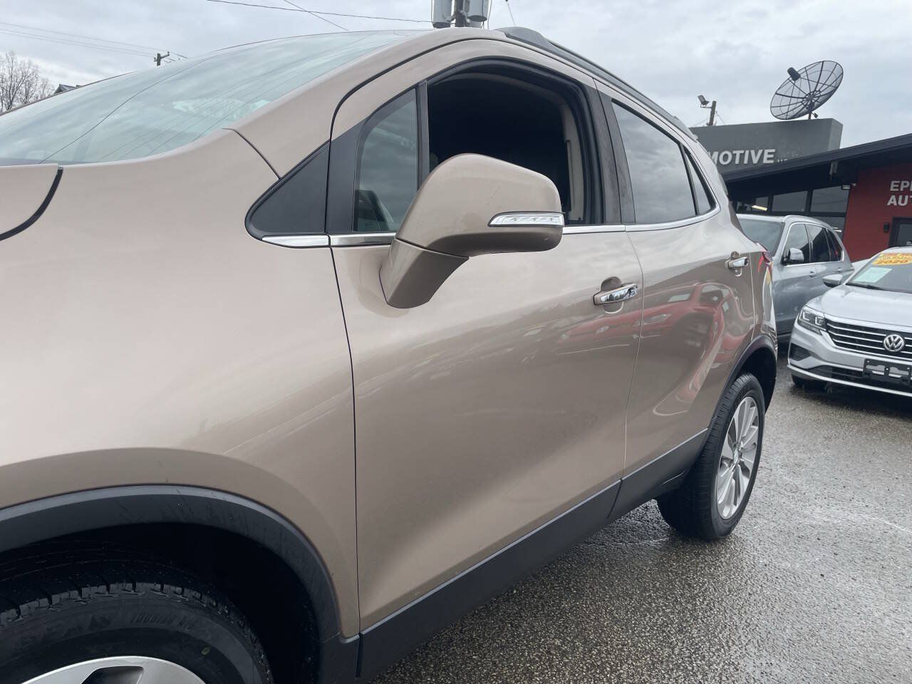 Used 2019 Buick Encore Preferred w/ Safety Package FWD image 10