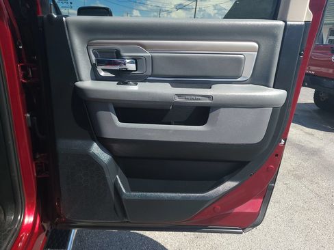 Used 2017 RAM 1500 Big Horn AWD/4WD image 11