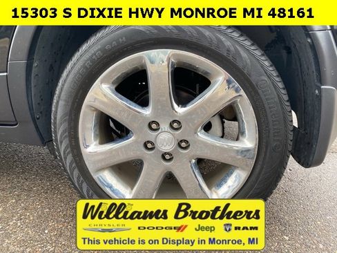 Used 2018 Buick Encore Premium w/ Experience Buick Package image 9