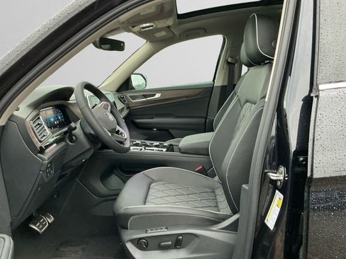 New 2026 Volkswagen Atlas SEL Premium R-Line image 9