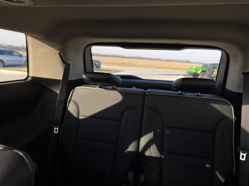 Used 2019 GMC Acadia Denali w/ Technology Package image 43