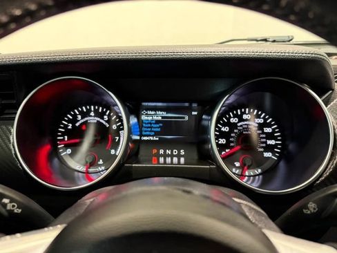 Used 2019 Ford Mustang Coupe image 16