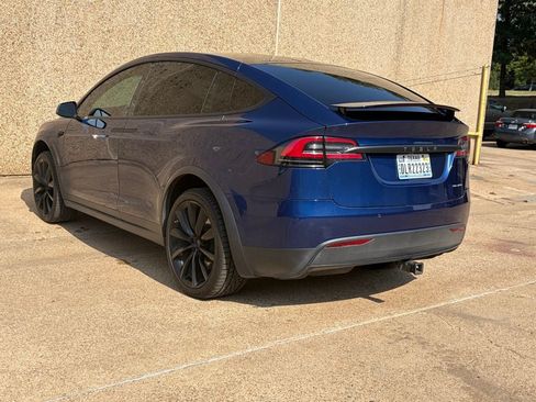Used 2021 Tesla Model X AWD/4WD image 5
