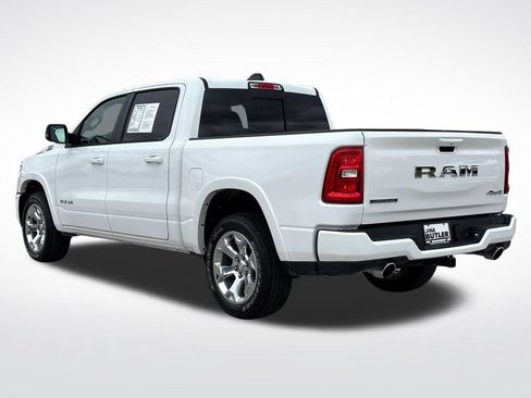 Used 2025 RAM 1500 Big Horn AWD/4WD image 4