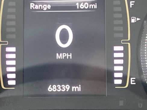 Used 2020 Jeep Cherokee Latitude Lux w/ Quick Order Package 26H Lux image 19