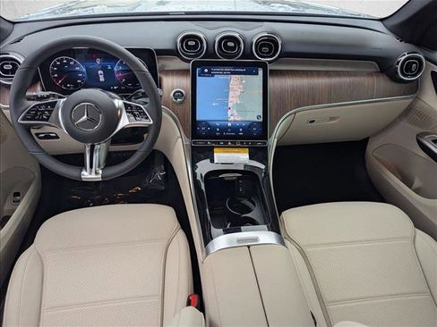 New 2026 Mercedes-Benz GLC 300 4MATIC image 14