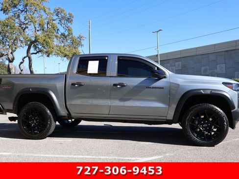 Used 2024 Chevrolet Colorado Trail Boss w/ LPO, Dark Essentials Package image 10