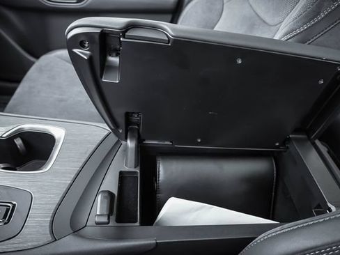 Certified 2024 Lexus RZ 300e Premium w/ Accessory Package (2T) FWD image 18