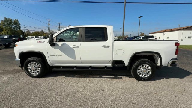 Used 2023 Chevrolet Silverado 2500 LT AWD/4WD image 5
