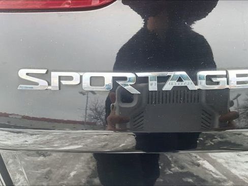 Used 2020 Kia Sportage SX image 31