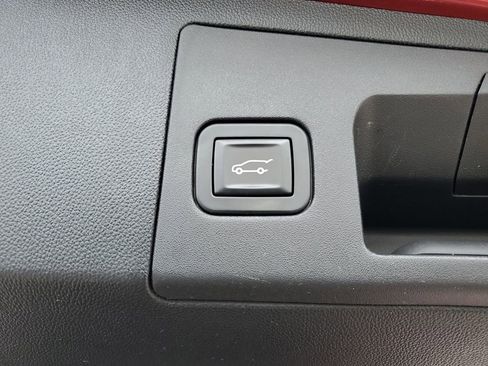 Used 2019 Cadillac XT5 Luxury image 33