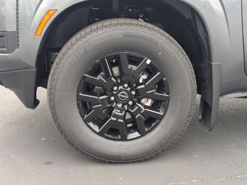 New 2026 Nissan Frontier SV w/ Tow Package RWD image 9