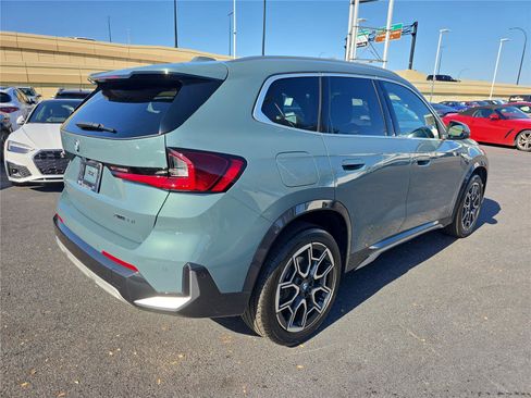 Used 2025 BMW X1 xDrive28i image 3