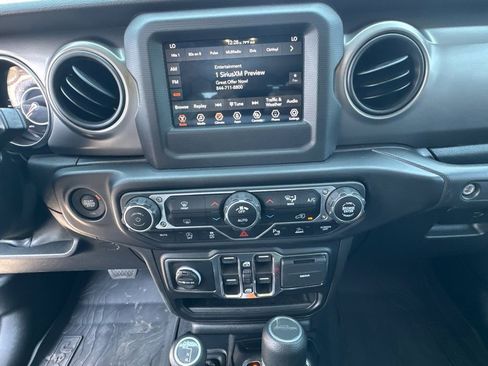 Used 2021 Jeep Gladiator Sport AWD/4WD image 28