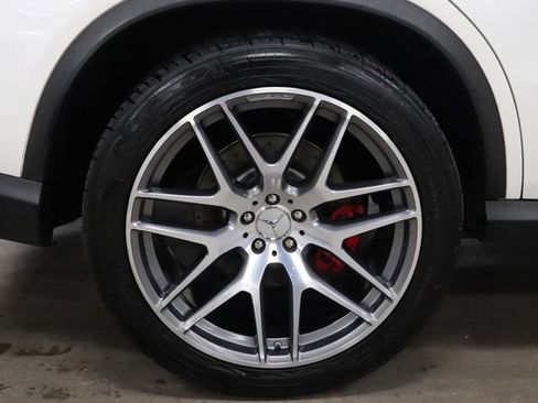 Used 2017 Mercedes-Benz GLE 63 AMG S image 39