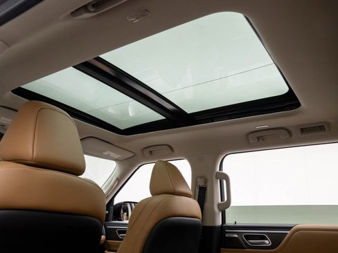 New 2026 INFINITI QX80 Luxe w/ Cargo Package image 18