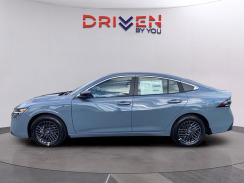 New 2026 Nissan Sentra SV w/ SV Convenience Package image 2