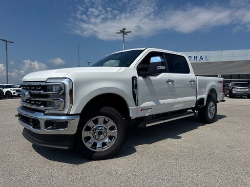New 2026 Ford F250 Lariat w/ Chrome Package AWD/4WD image 1