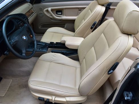 Used 1999 BMW 328i Convertible RWD image 28