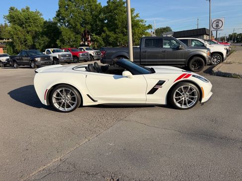 Used 2017 Chevrolet Corvette Grand Sport RWD image 6