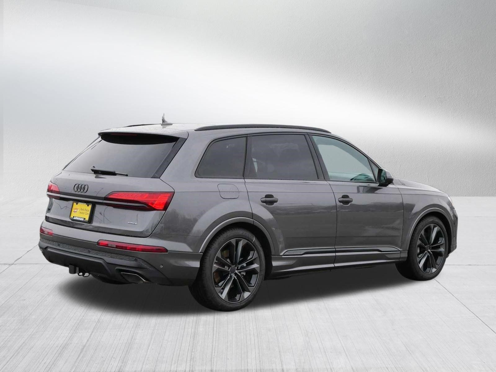 Certified 2026 Audi Q7 2.0T Premium Plus AWD/4WD image 2