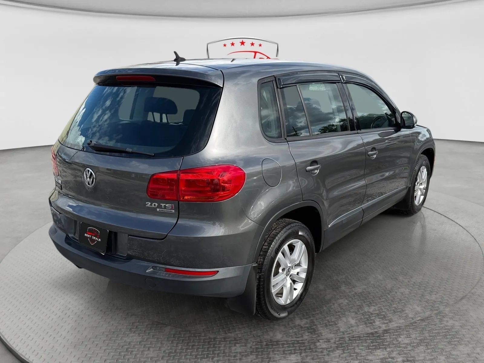 Used 2014 Volkswagen Tiguan R-Line AWD/4WD image 6