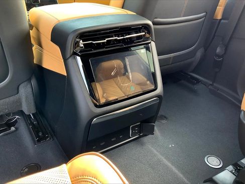 New 2025 Cadillac Escalade IQ Luxury 2 image 20