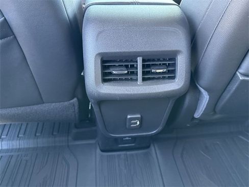 Certified 2021 GMC Terrain SLT w/ Elevation Edition image 21