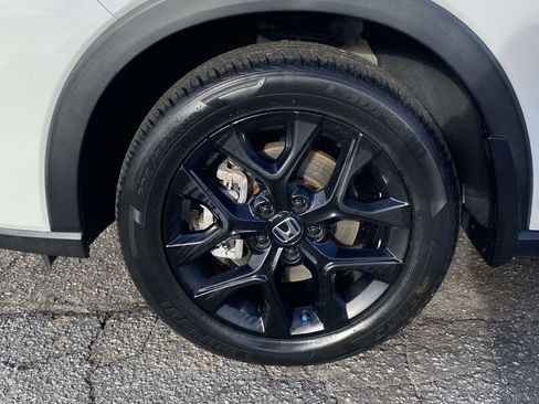 Used 2024 Honda HR-V Sport image 8