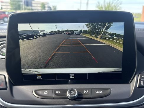 Certified 2023 Chevrolet Blazer LT AWD/4WD image 17