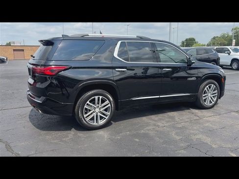 Certified 2023 Chevrolet Traverse High Country FWD image 8