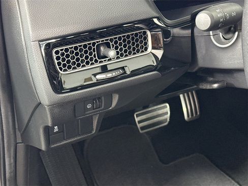 Used 2025 Honda Civic Sport image 8