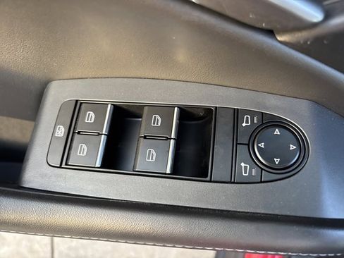 Used 2023 MAZDA CX-30 AWD 2.5 S w/ Select Package image 18