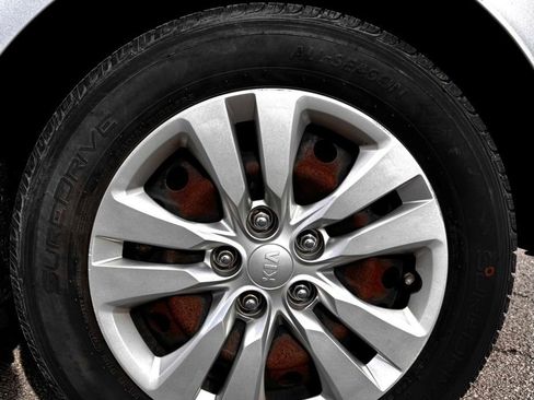 Used 2020 Kia Soul LX image 20